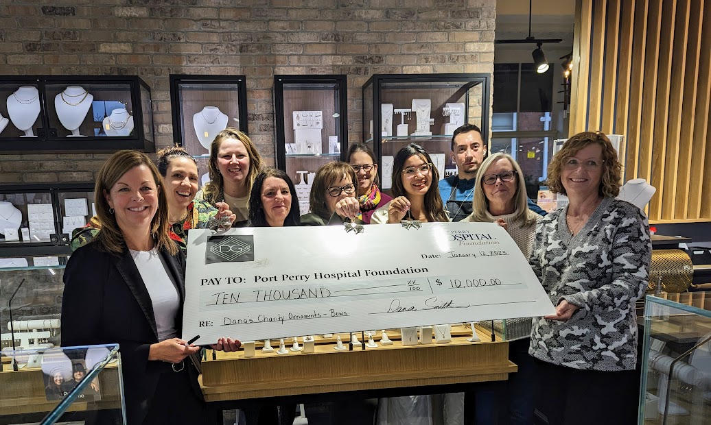 Dana Goldsmithing team with cheque presented to Port Perry Hospital Foundation's Rachel Agnoluzzi and Board Chair Kim Coates