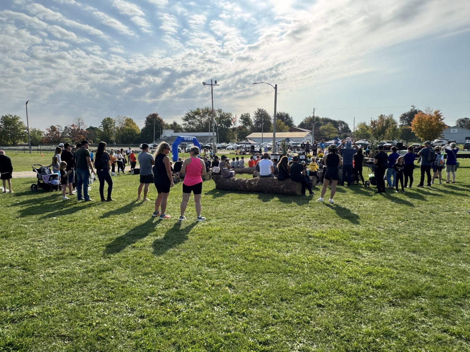 Crowd during speeches 