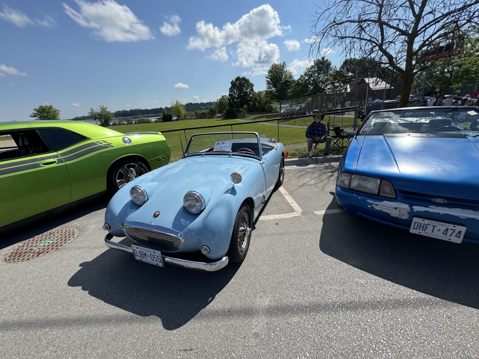 vintage blue car